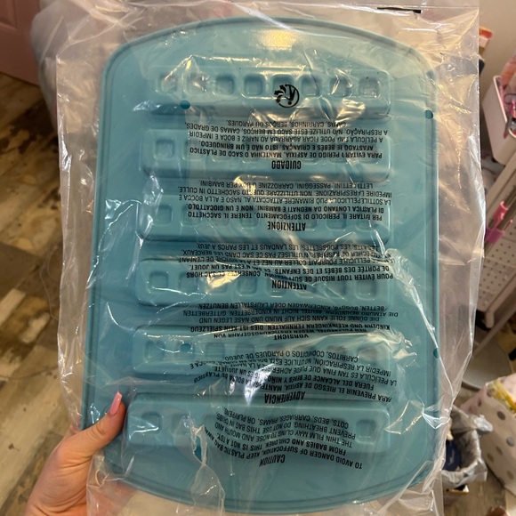 NIB Pampered Chef Waffle Stick Pan! - Picture 3 of 5